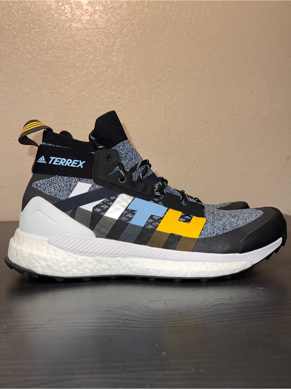 Kith x Adidas Terrex Free Hiker “Kith Navy” Size 9.5
